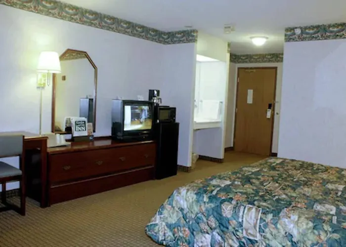 Hotel: Garden City Inn